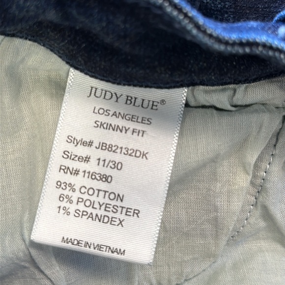 Judy Blue Skinny Fit Jeans - Picture 7 of 7